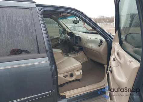 2000 Ford Expedition Eddie Bauer из США, поврежденный, VIN 1FMFU18L1YLC17873